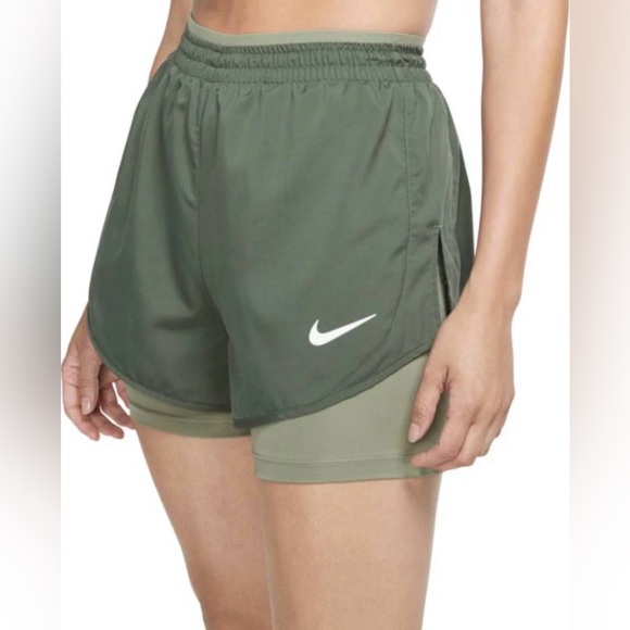 Nike Pants - Nike Women's 2 in 1 DrifFit Tempo Luxe Athletic Shorts - Size XL